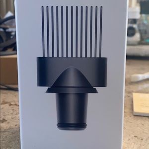 Dyson supersonic wide tooth comb